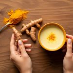 薑黃早上吃還是晚上吃？薑黃怎麼吃效果最好？